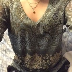 !! cute sage green long sleeve